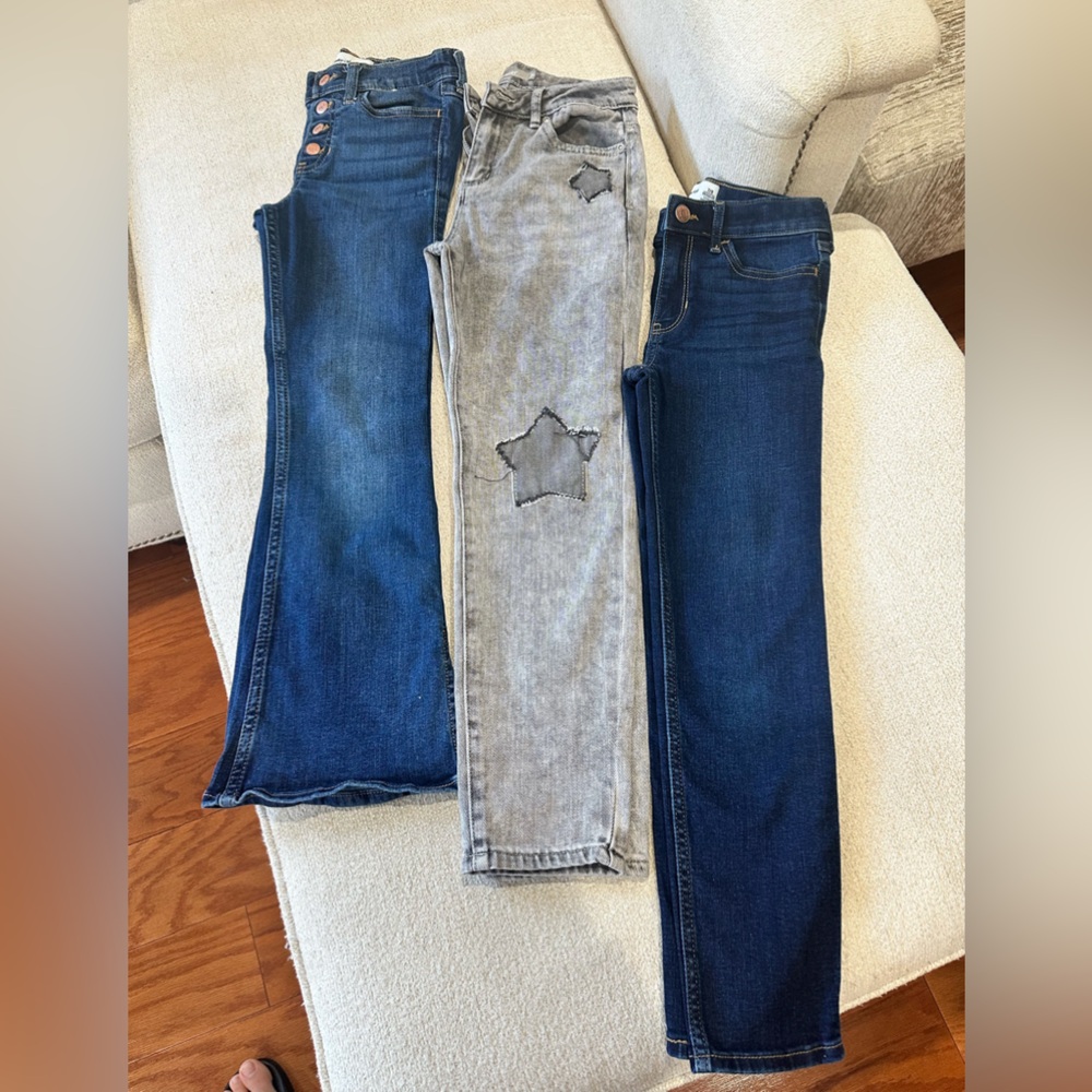 Girls size 7 Abercrombie & Fitch Jeans - 3 pairs